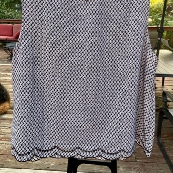 Talbots EUC Women's Sleeveless Top with Eyelet Trim Scalloped Hemline SIZE 3X - Picture 10 of 12